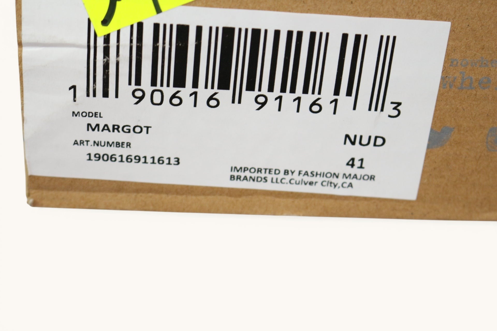 Étiquette de boîte à chaussures Frippindealz pour sneakers Musse & Cloud Margot en cuir nude taille 41