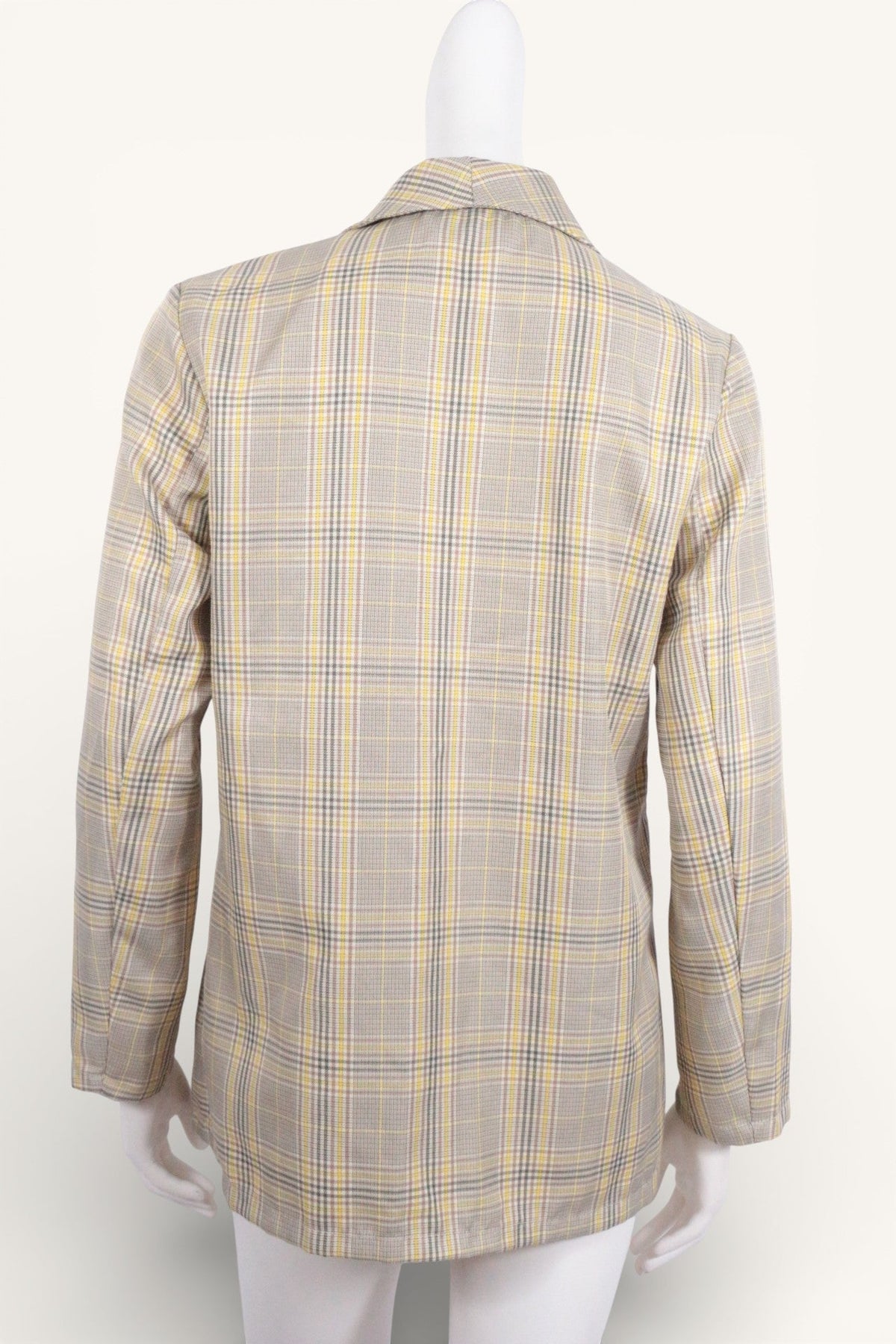 Vue arrière du blazer Frippindealz Glamaker en polyester à motif carreaux jaune, marron et beige, taille M.