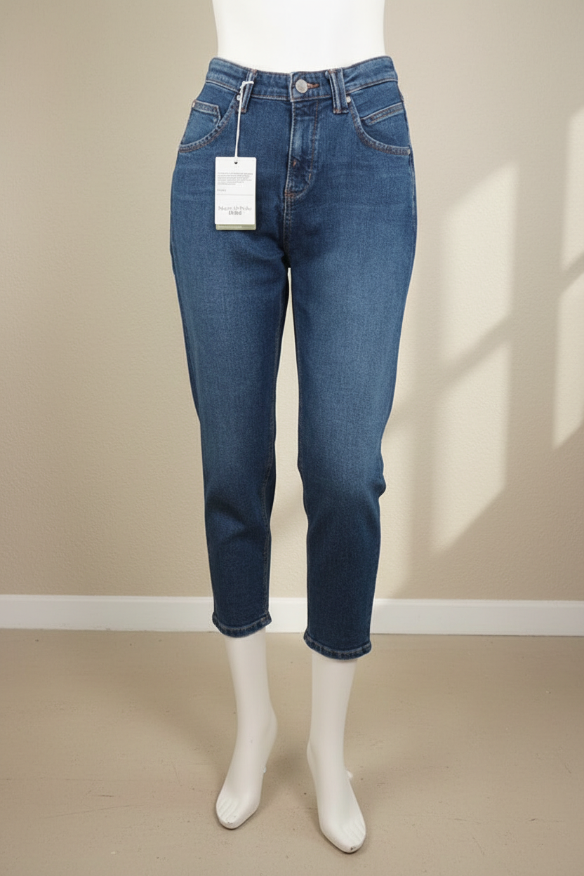 Jean court bleu Marc O'Polo en coton avec étiquette, présenté sur un mannequin chez Frippindealz