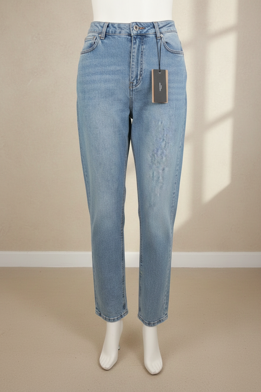 Jean droit bleu clair Frippindealz Vero Moda en coton avec étiquette, coupe taille haute et fermeture boutonnée.