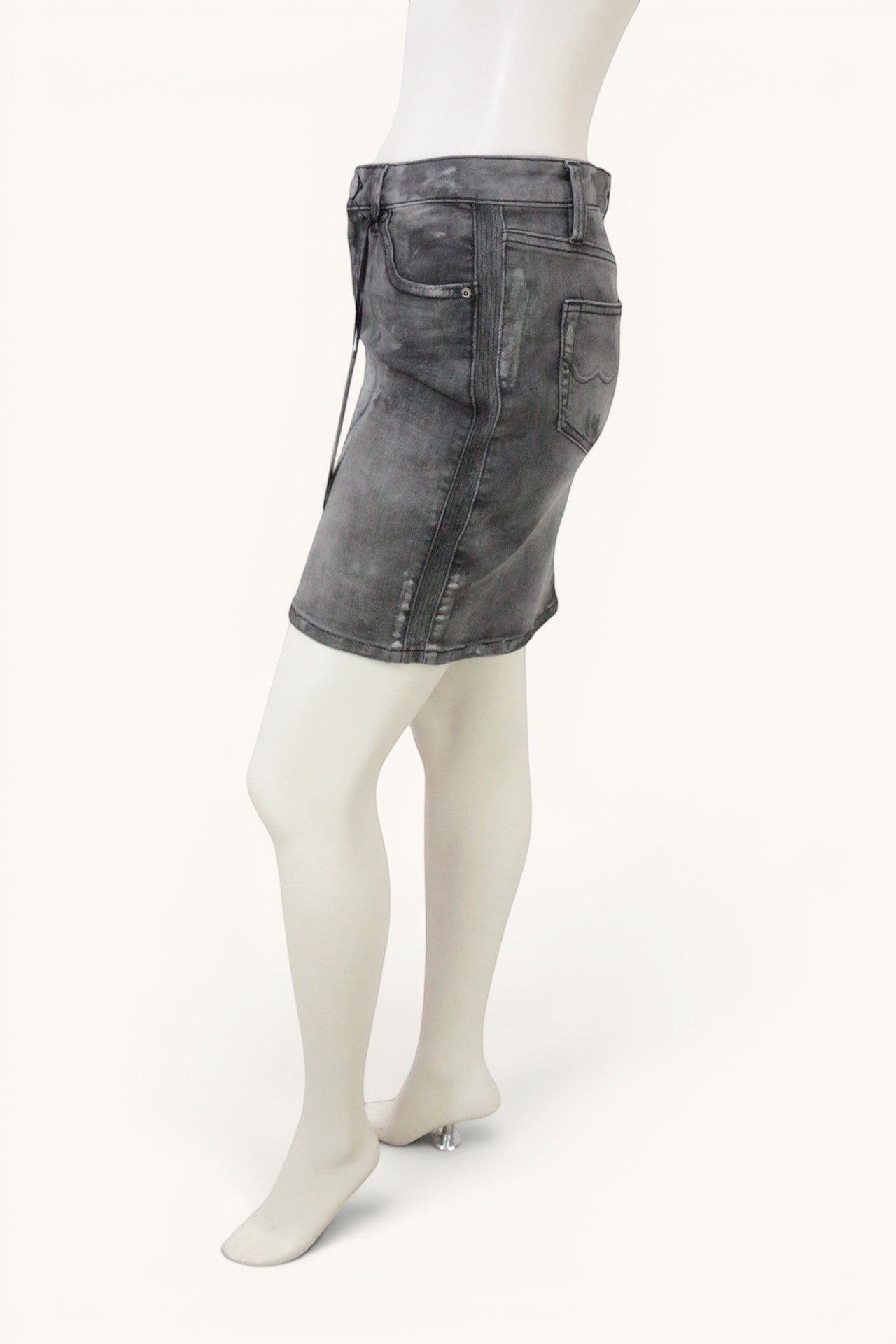 Jupe mini Morgan grise en denim stretch, taille 38, effet acid wash tendance avec détails usés.