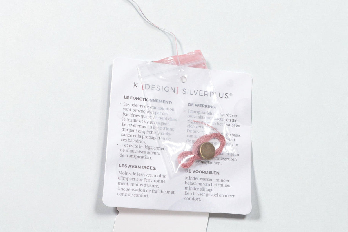 Étiquette d'information Frippindealz pour vêtement K design avec technologie Silverplus contre les odeurs