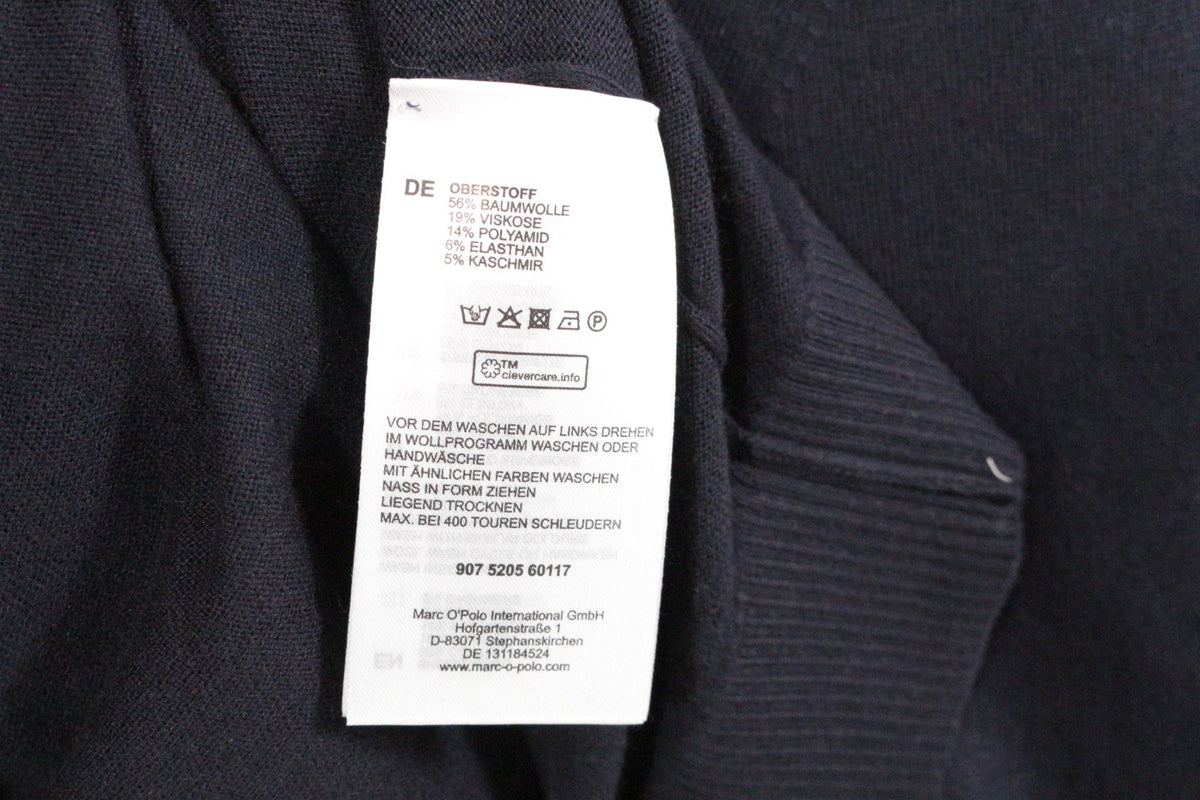 Étiquette de composition Frippindealz sur pull Marc O Polo en mélange coton, viscose, polyamide et cachemire bleu marine