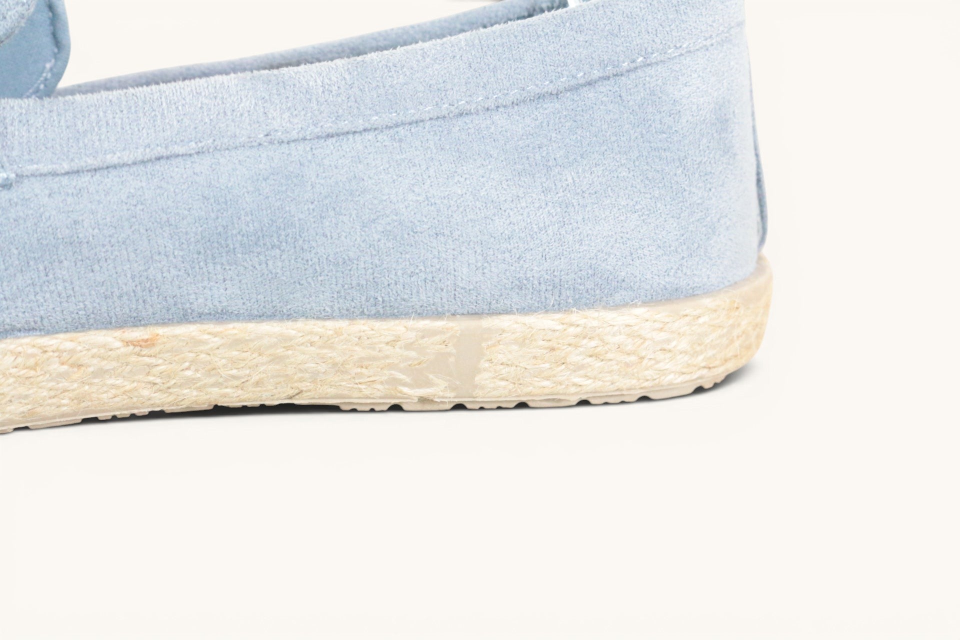 Mocassin homme Frippindealz Kadiman bleu ciel effet daim avec semelle contour corde style espadrille