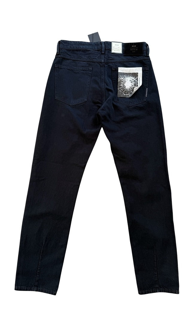 Vue arrière du jean droit noir Frippindealz Neuw en coton neuf avec étiquettes et poches plaquées