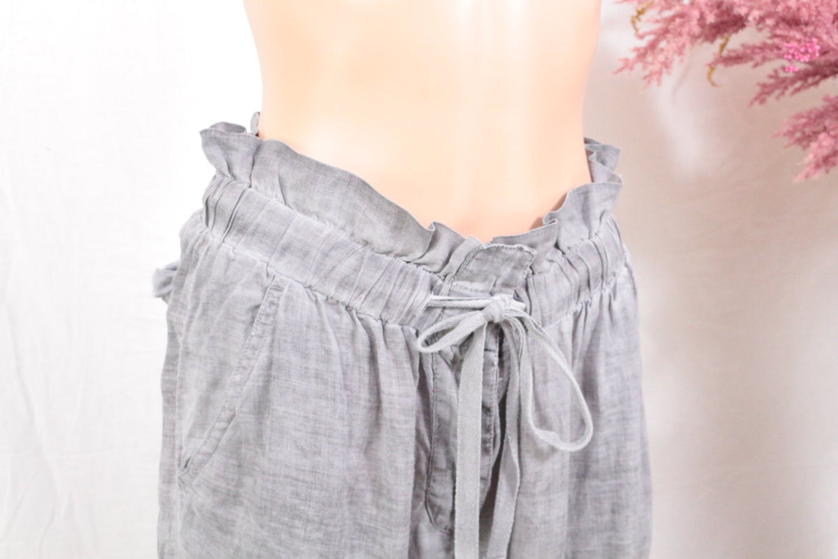 Pantalon Tolentino gris en ramie avec taille élastique à volants et cordon de serrage, vendu par Frippindealz