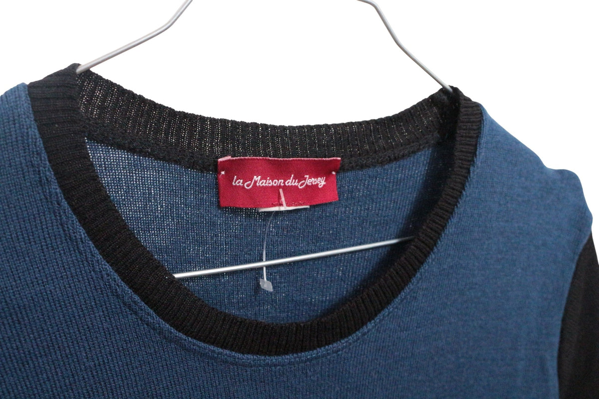 Pull long Frippindealz en laine et acrylique bleu et noir avec col contrasté et étiquette La maison du Jersey