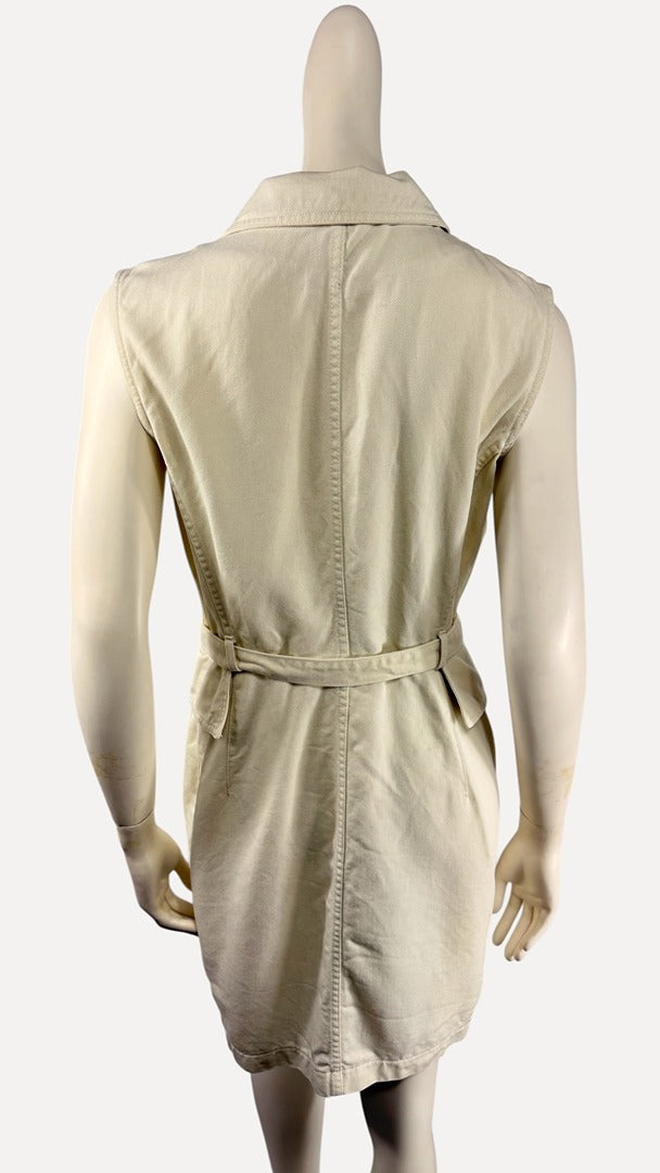 Vue arrière de la robe chemise sans manches Frippindealz Cerruti 1881 en tencel crème avec ceinture assortie