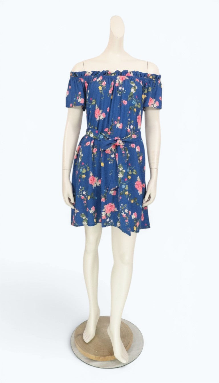 Robe mi-longue Frippindealz bleue en viscose avec imprimé floral, épaules dénudées et ceinture à nouer