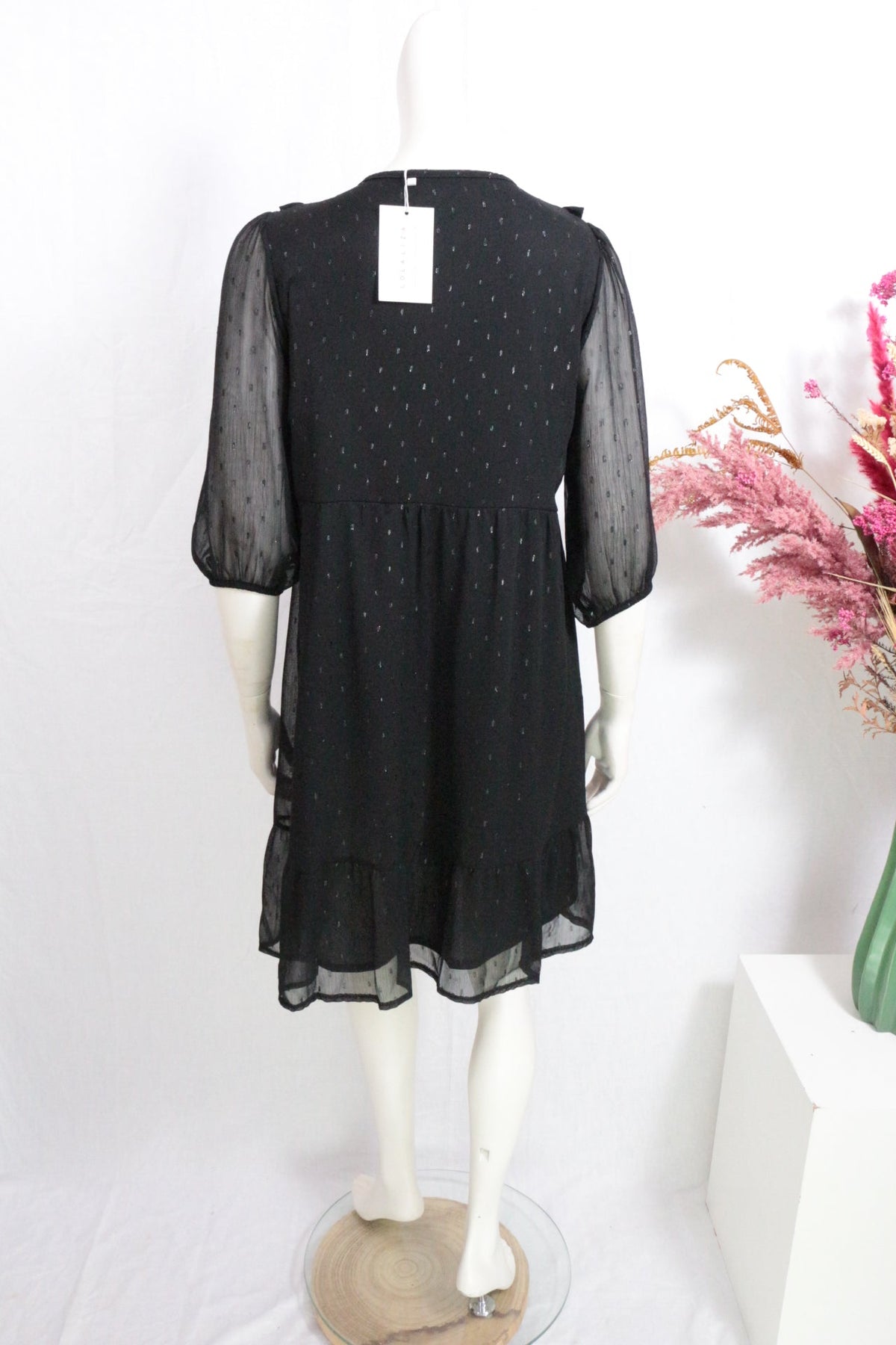 Robe mi-longue noire Frippindealz en polyester avec manches transparentes et détails à volants vue de dos