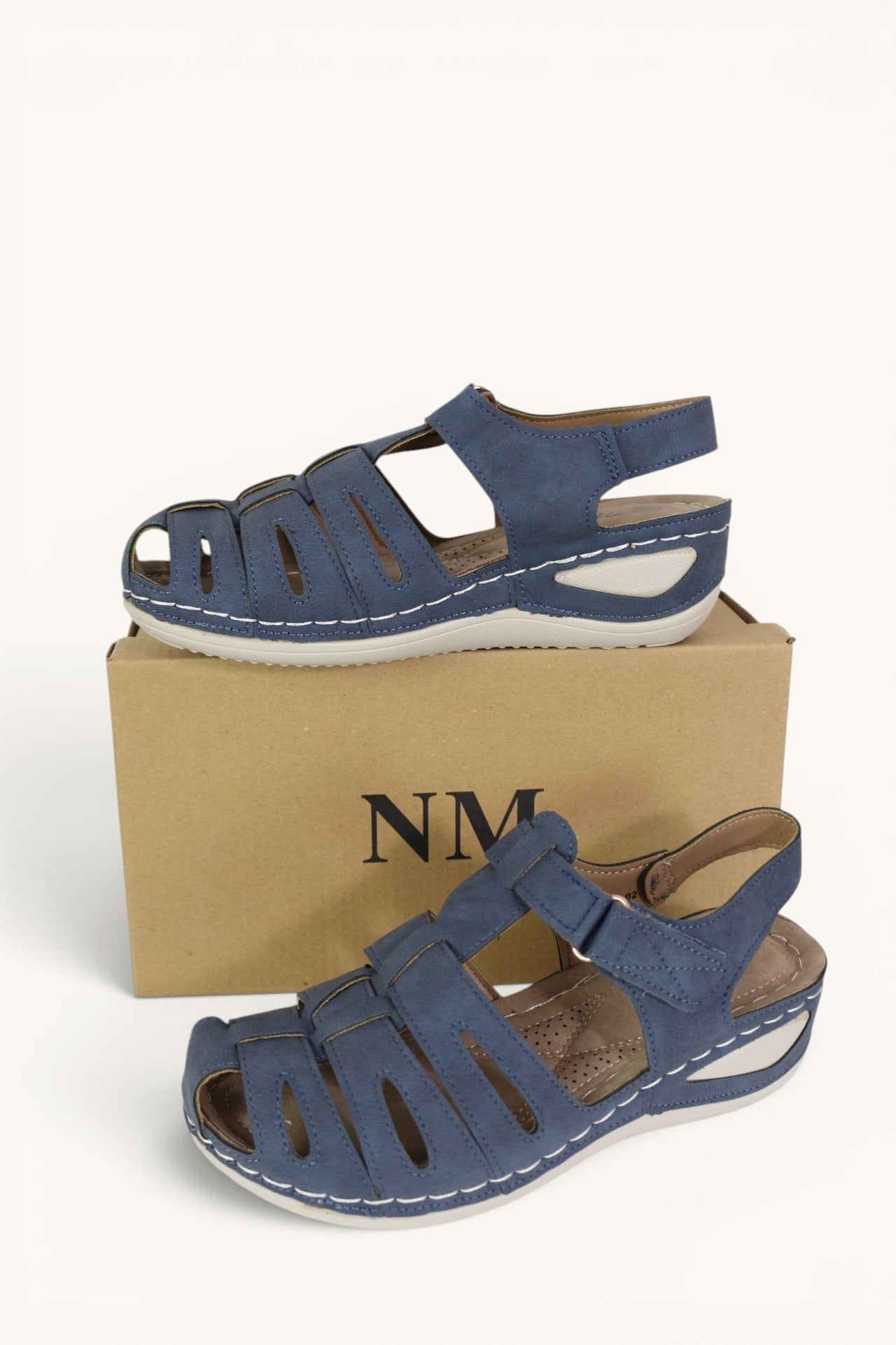 Sandales confort Frippindealz NM bleu marine à design ajouré, bride auto-agrippante et semelle compensée légère