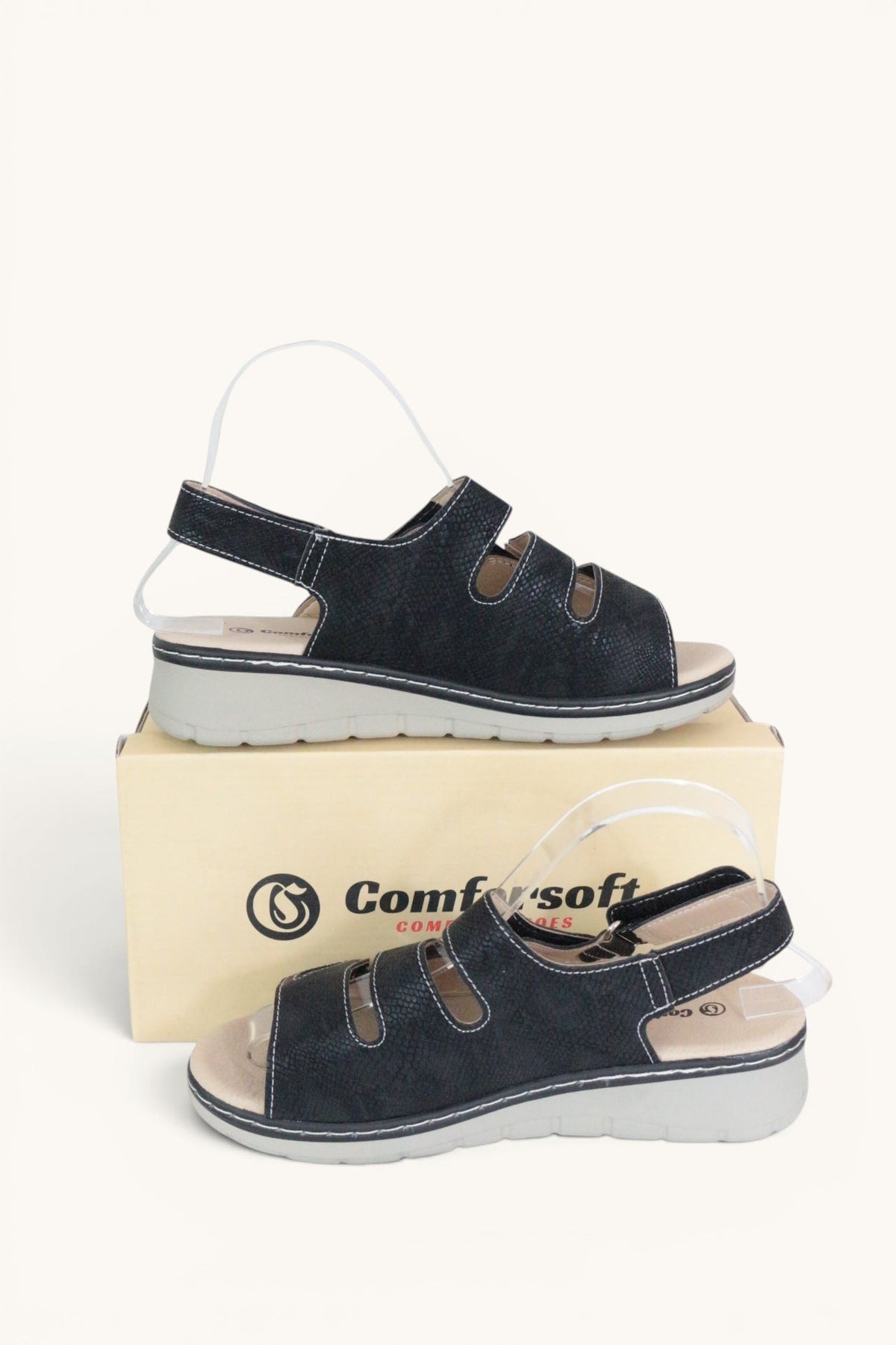 Sandales confort femme Frippindealz noires à brides scratch ajustables et semelle compensée légère