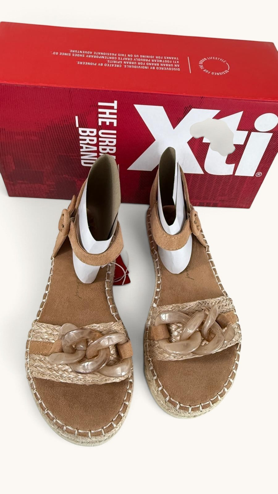 Sandales espadrilles Frippindealz XTI crème à plateforme avec bride cheville et maillon décoratif