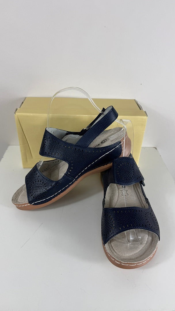Sandales femme Frippindealz Comfortsoft bleu marine en simili cuir grainé avec brides ajourées et semelle ergonomique
