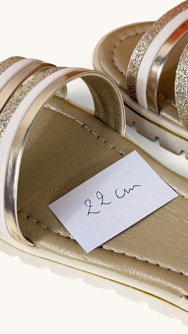 Sandales fille Frippindealz Sprox blanches et dorées à paillettes avec semelle intérieure de 22 cm