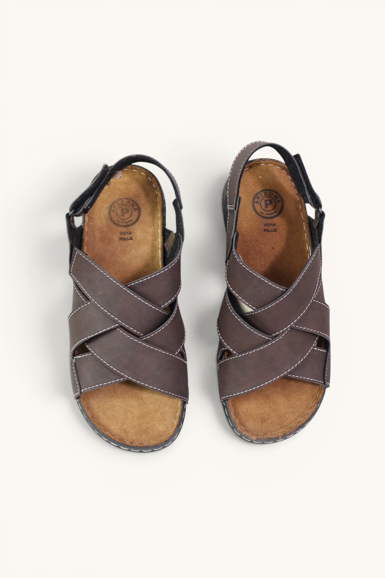 Sandales homme Frippindealz Arizona by Patrizia marron à brides croisées et semelle souple confortable