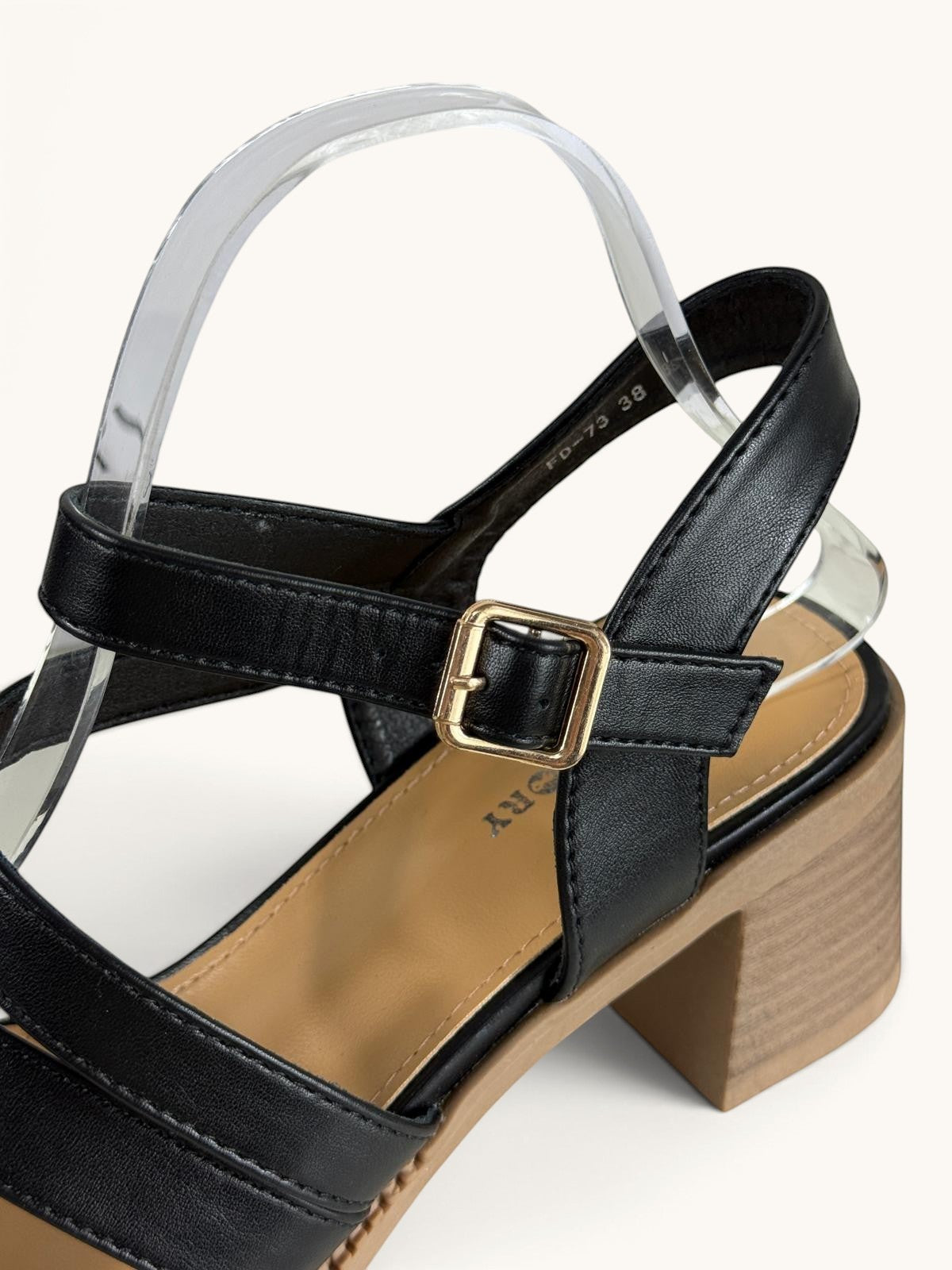 Sandales Frippindealz Lady Glory noires en cuir synthétique avec talon bloc aspect bois et boucle dorée