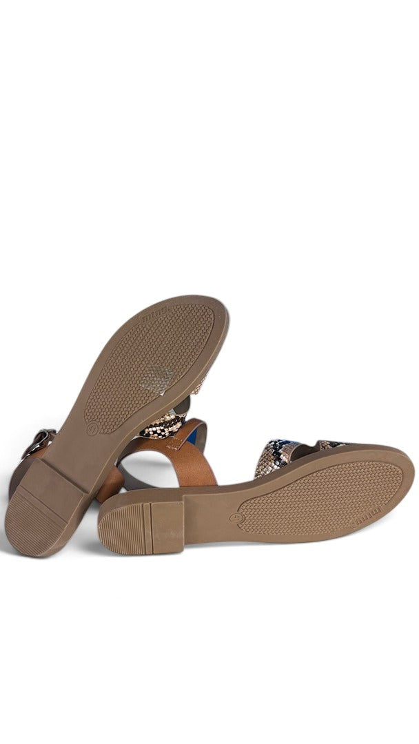 Sandales plates Frippindealz Mtng marron avec brides effet python et semelles texturées