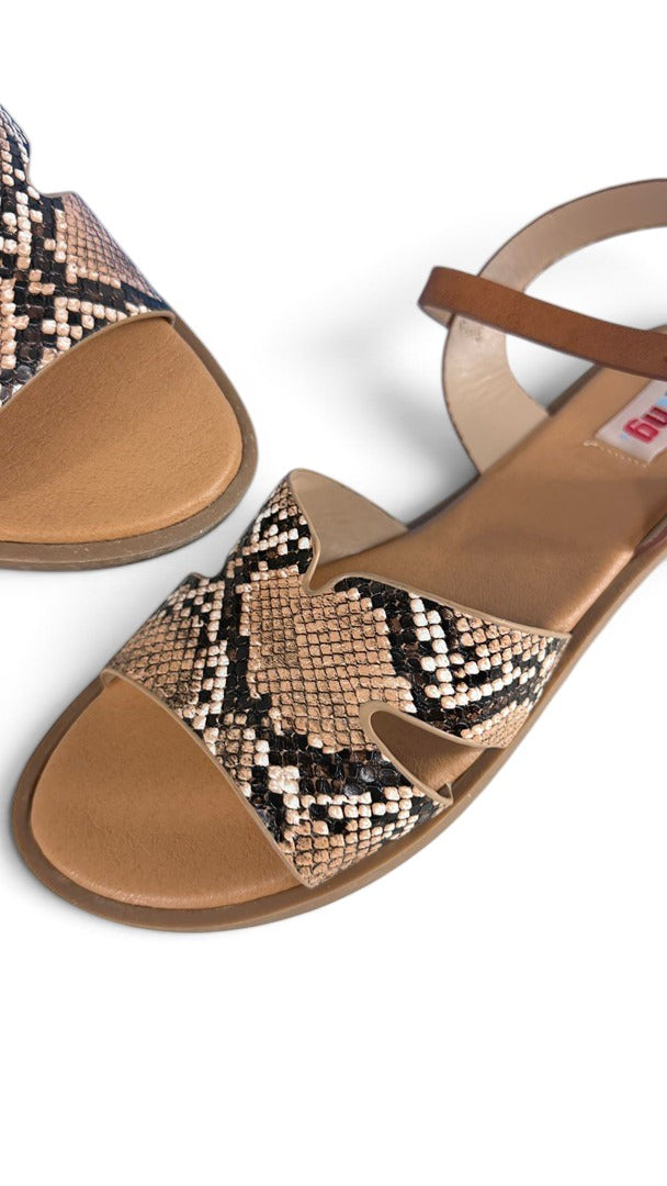 Sandales plates Frippindealz Mtng marron en synthétique avec imprimé python et brides croisées élégantes