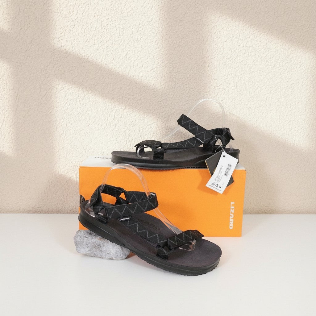 Sandales de randonnée Frippindealz LIZARD Creek IV noires avec sangles réglables et semelle antidérapante