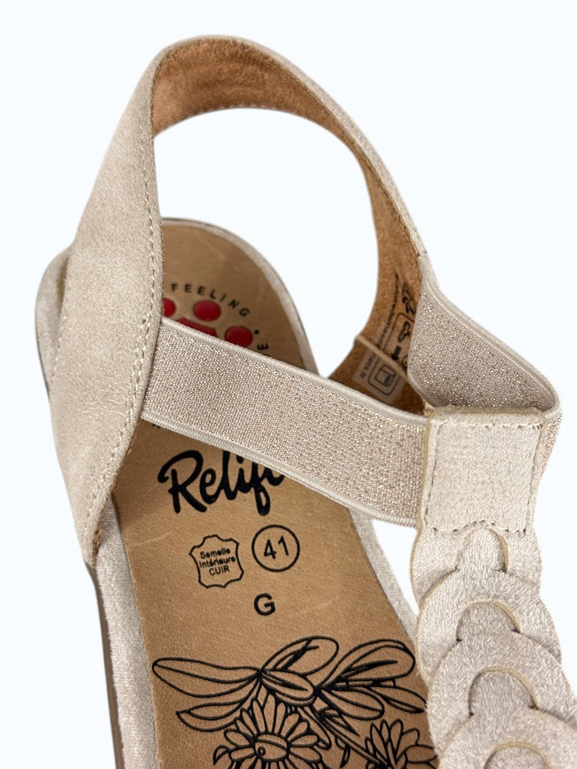 Sandales Frippindealz Relife beiges avec bride tressée, strass et semelle intérieure en cuir confortable