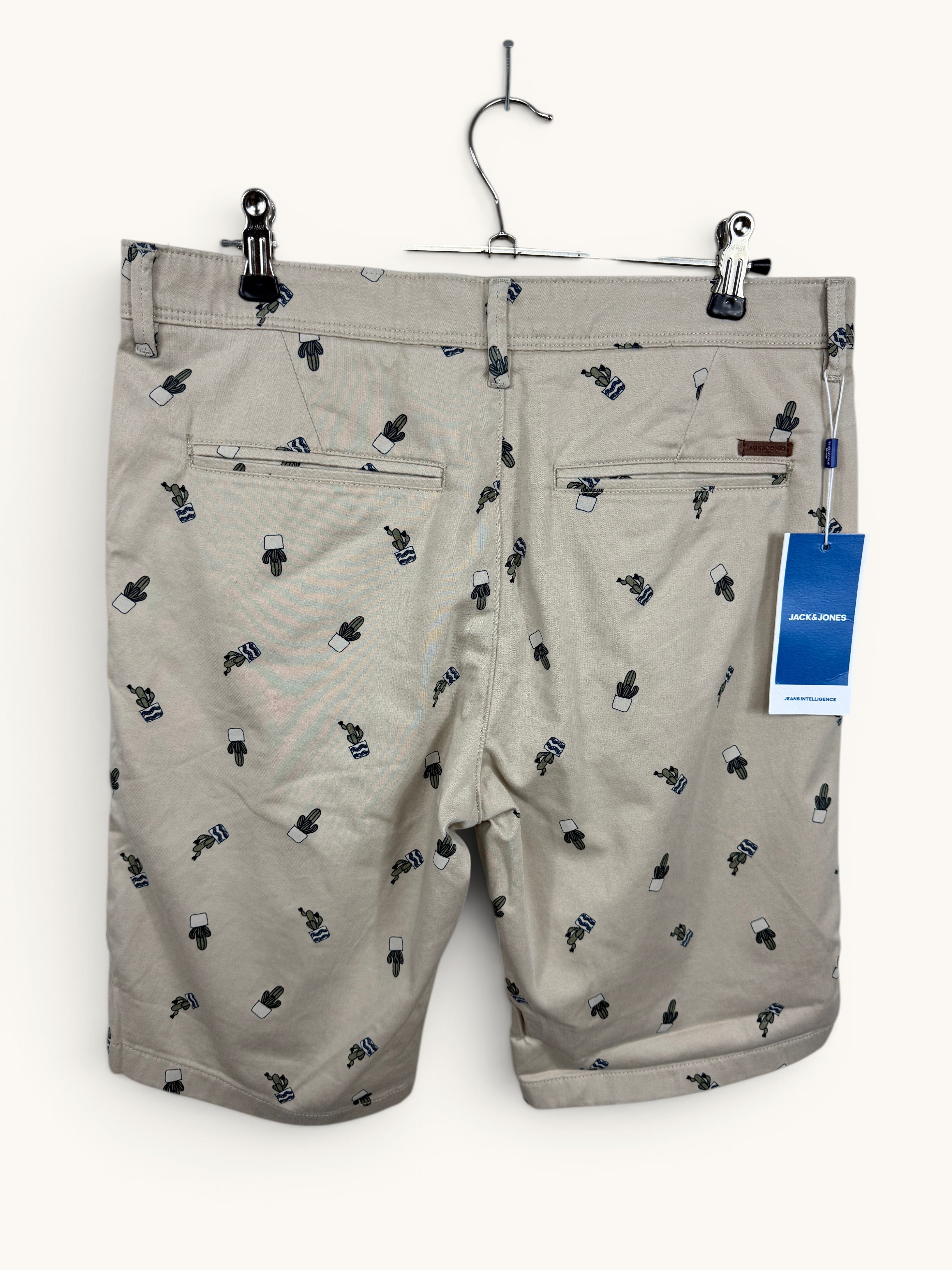 Short chino beige Frippindealz Jack & Jones avec imprimé cactus, coupe regular fit en coton, neuf avec étiquette.