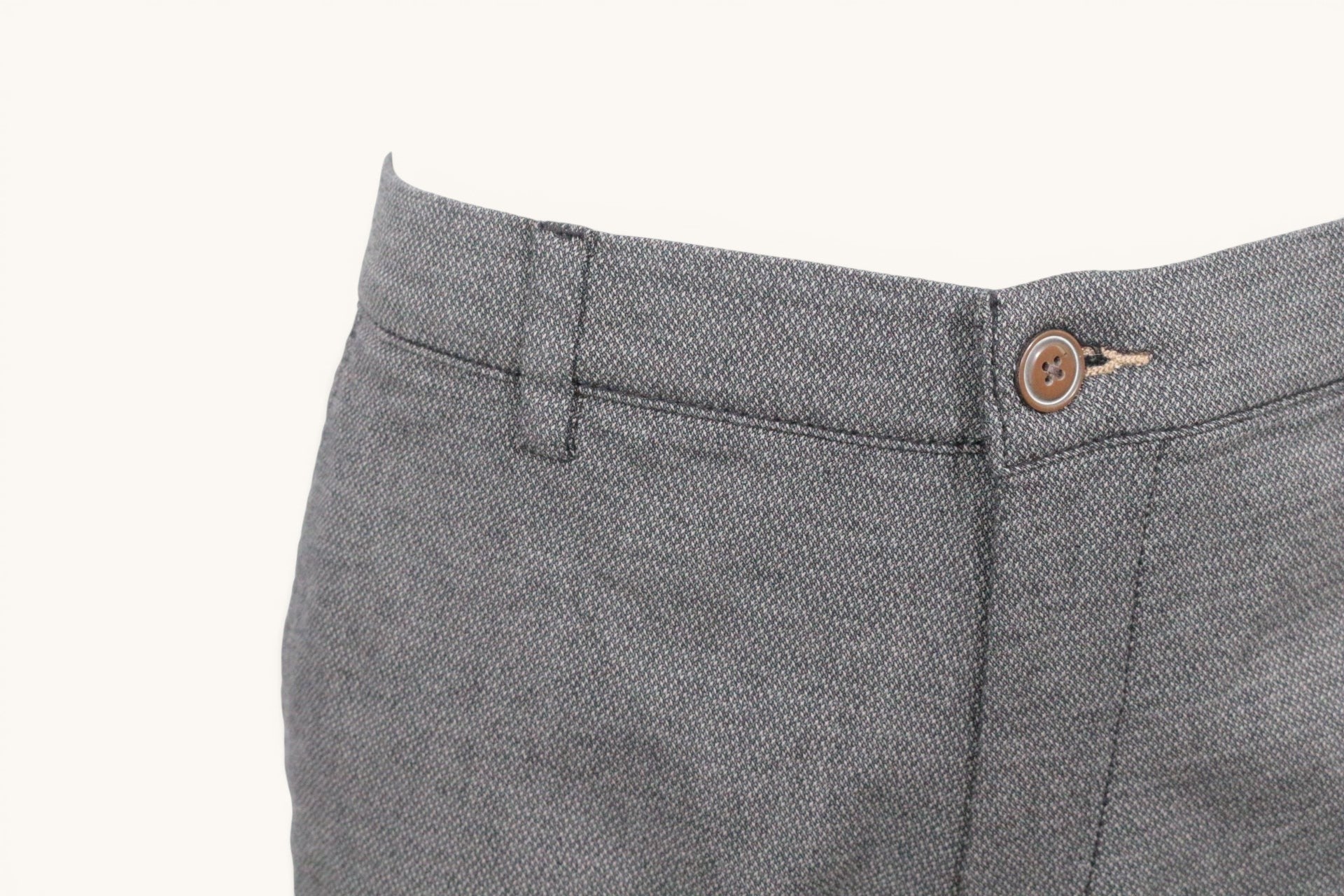 Short chino Frippindealz Jack & Jones gris chiné en coton recyclé, coupe slim fit élégante et stretch