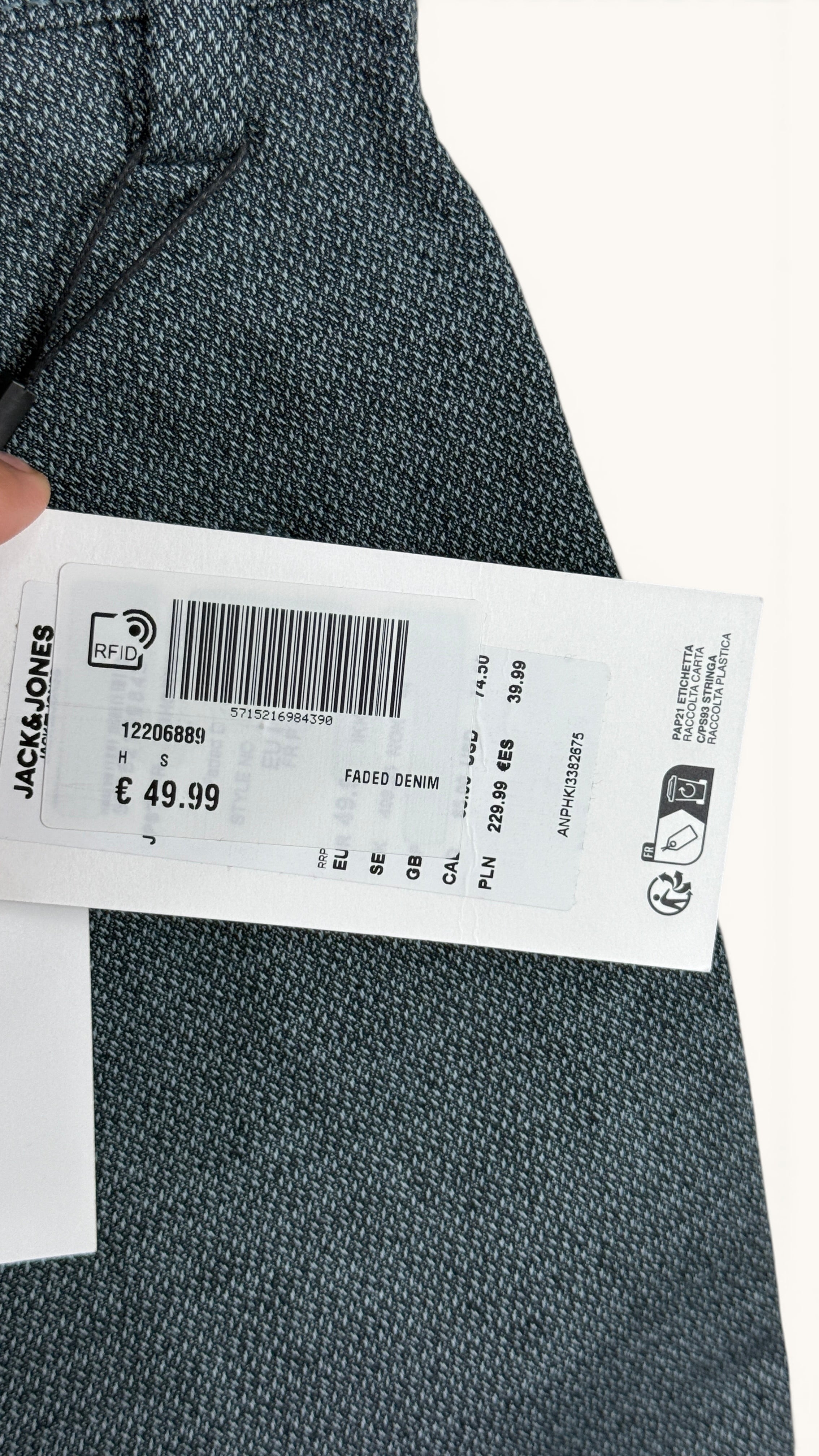 Bermuda chino Frippindealz Jack & Jones gris chiné en coton recyclé stretch, coupe slim fit, neuf avec étiquette.