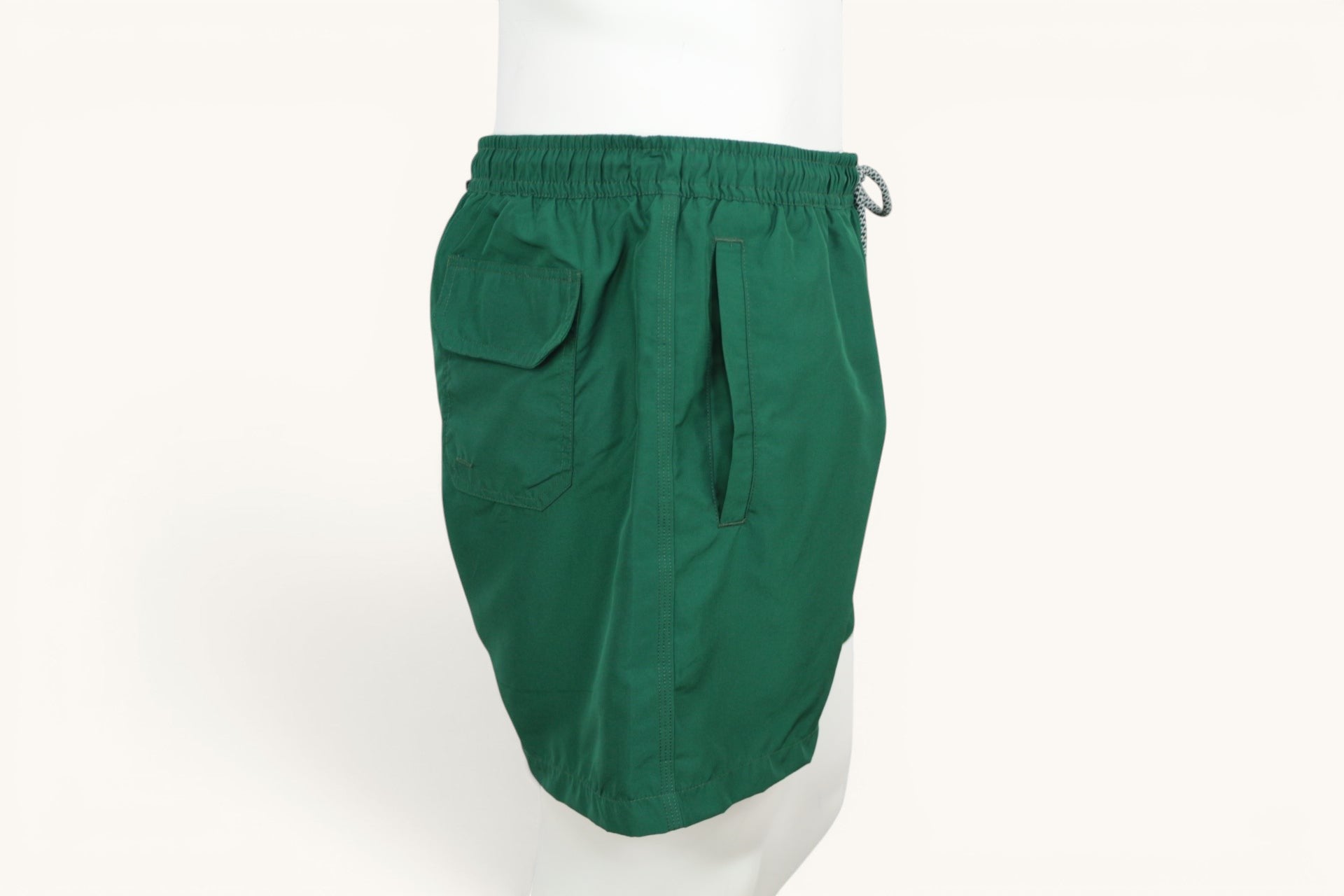Short de bain homme Frippindealz Bruce & Butler vert foncé avec taille élastiquée, cordon et poche arrière