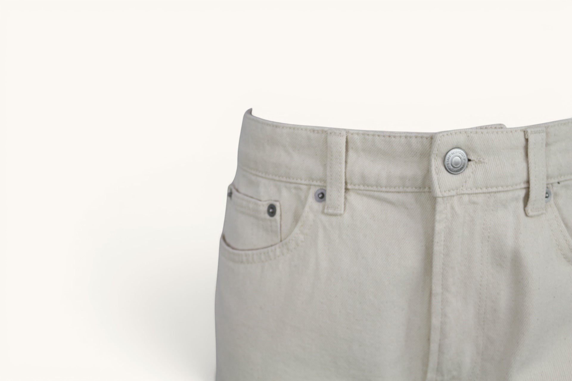 Short en jean écru Frippindealz Only & Sons ONSAVI en coton avec passants de ceinture et fermeture à bouton