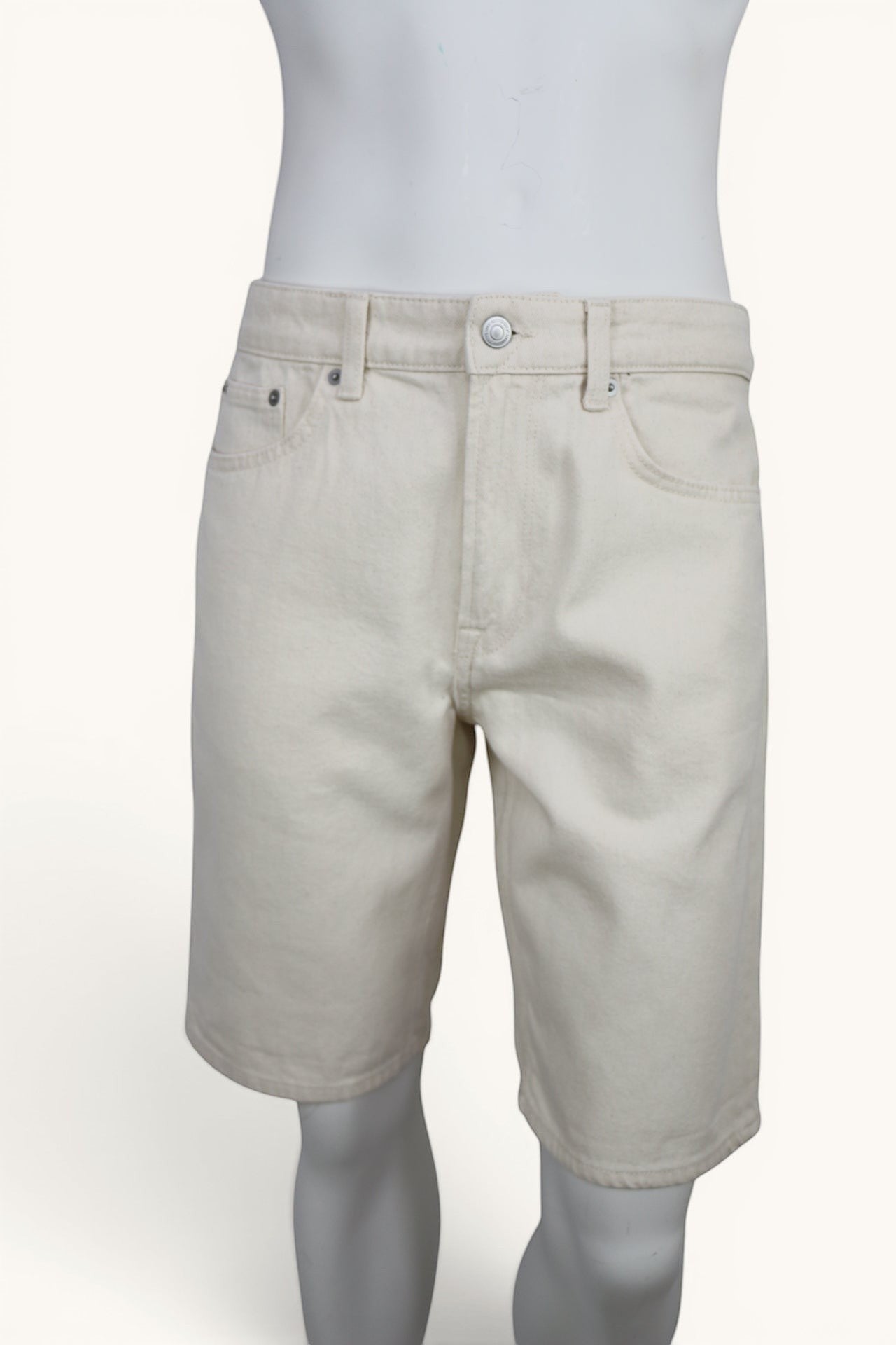 Short en jean écru Frippindealz Only & Sons ONSAVI en coton, coupe droite, neuf avec étiquette.