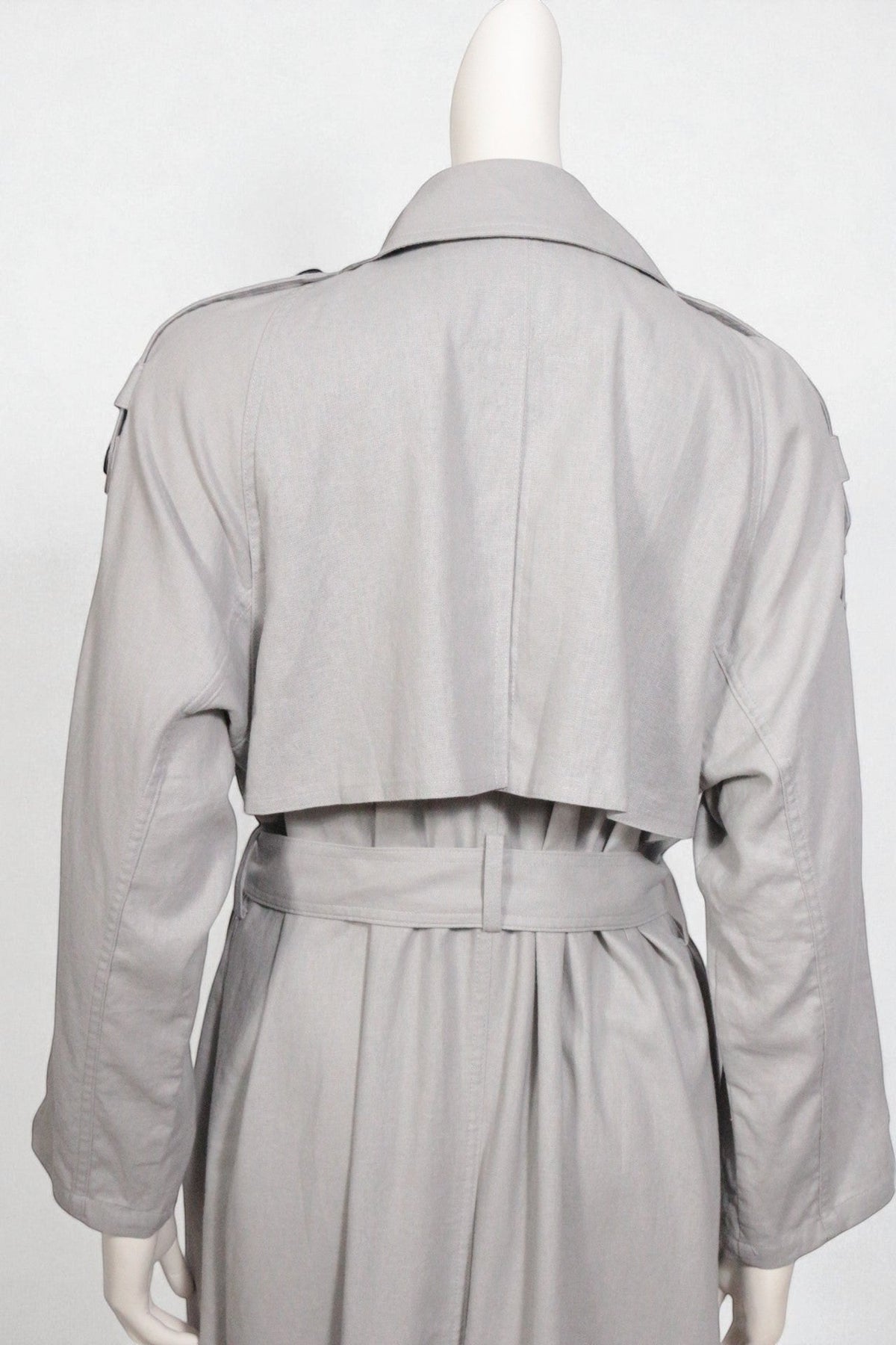 Trench Zara gris clair en mélange de lin et viscose avec ceinture, vue arrière, proposé par Frippindealz