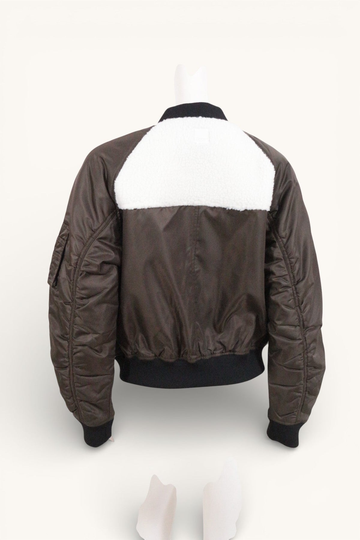Veste bomber kaki Marc O Polo par Frippindealz avec empiècement en fausse fourrure blanche au dos