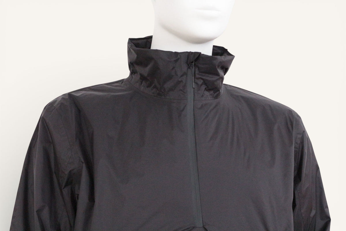 Veste imperméable Frippindealz Rains noire en polyamide avec col montant et fermeture zippée, style unisexe