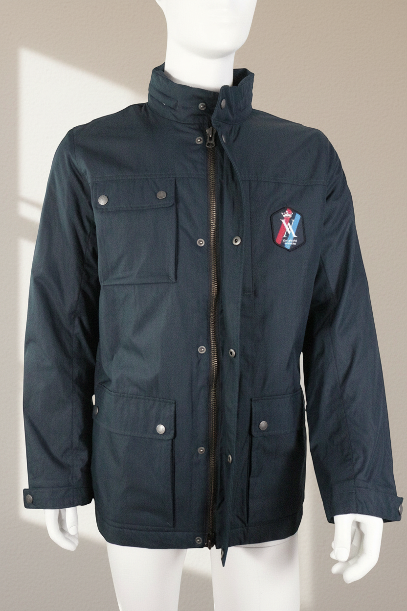 Veste Frippindealz Vicomte A. bleu marine en coton et polyamide avec poches à rabat et écusson sur la poitrine
