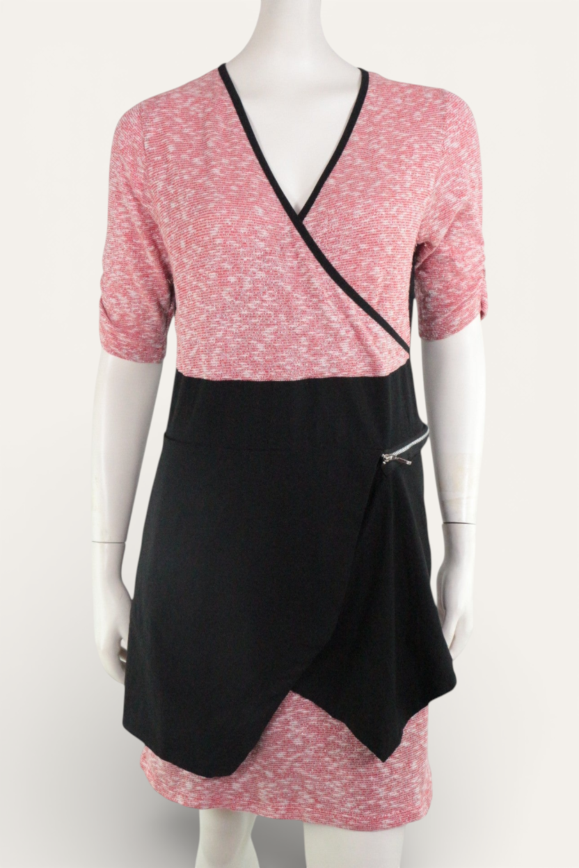 Double Jeu Robe Polyester Noir, Rose XL  Très bon état