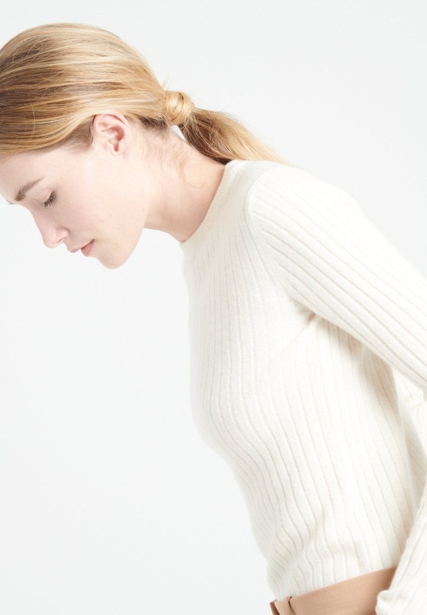 Pull col rond Studio Cashmere8 en cachemire côtelé blanc écru – photo 2 – Frippin'Dealz