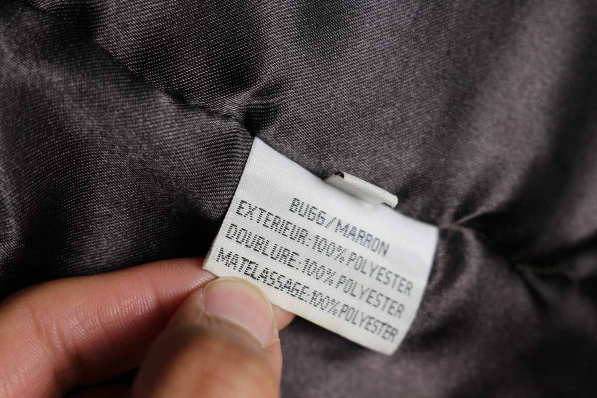 Étiquette de composition 100% polyester du manteau Laurent Cerrer – Frippin'Dealz