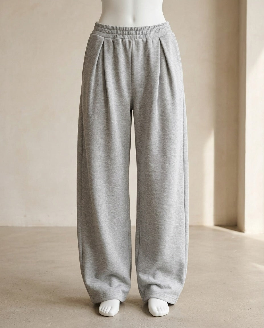 Pantalon jogging jambe large taille élastique – photo 1 – Frippin'Dealz – photo retouchée par IA