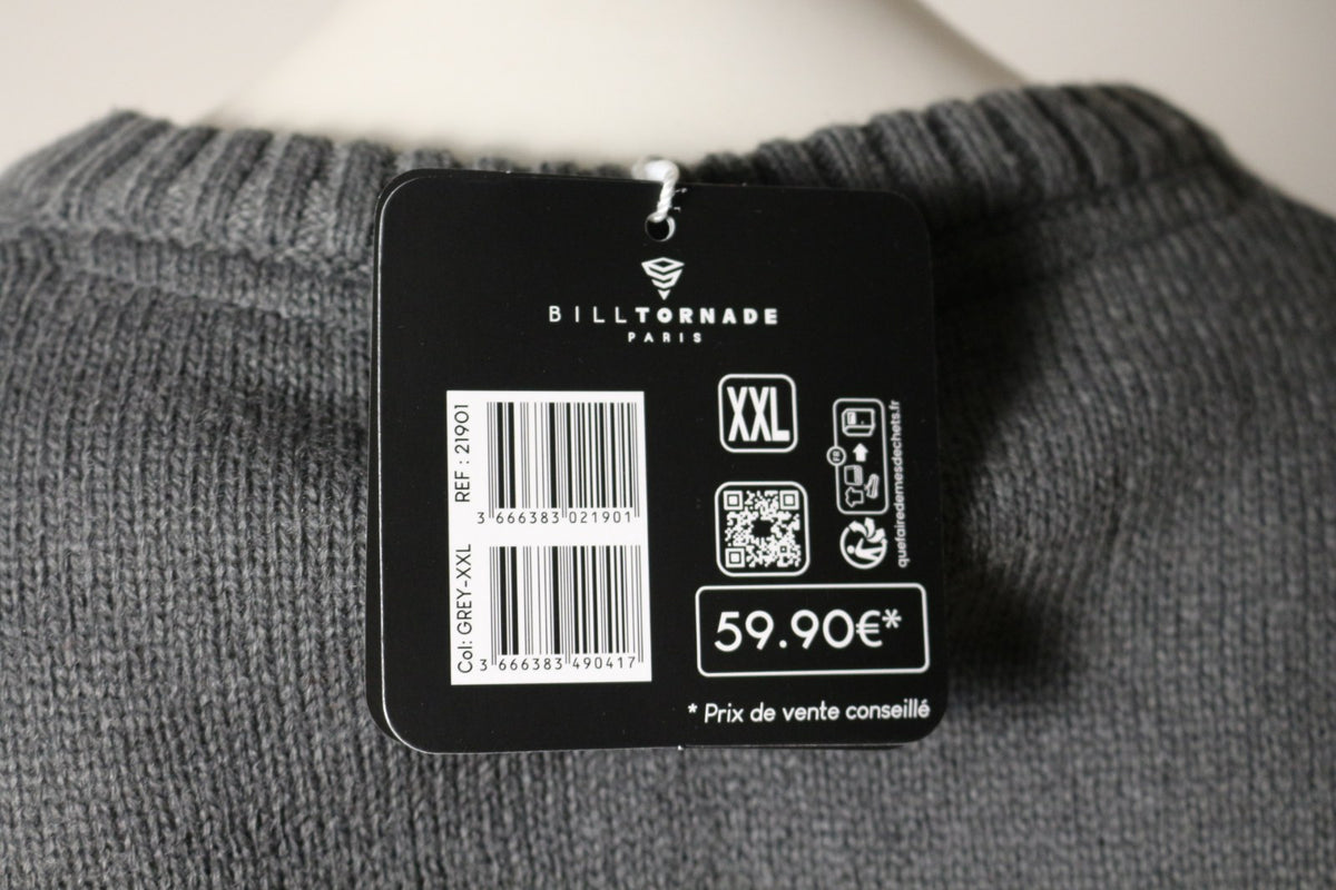 Étiquette cartonnée Bill Tornade Paris du pull gris, taille XXL, avec codes-barres – Frippin'Dealz