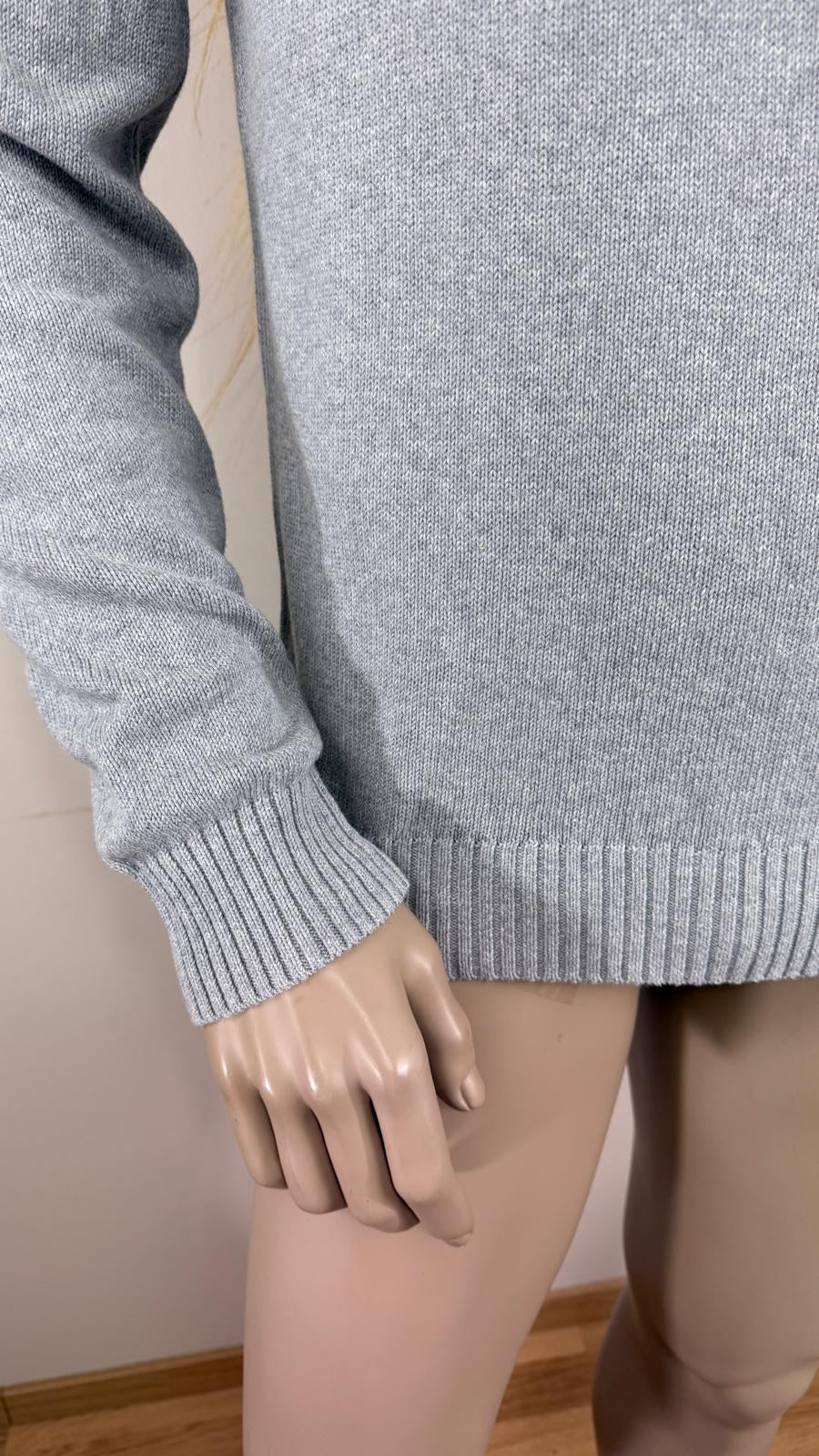 Détail du poignet et de l'ourlet côtelés du pull Levi's gris chiné – Frippin'Dealz