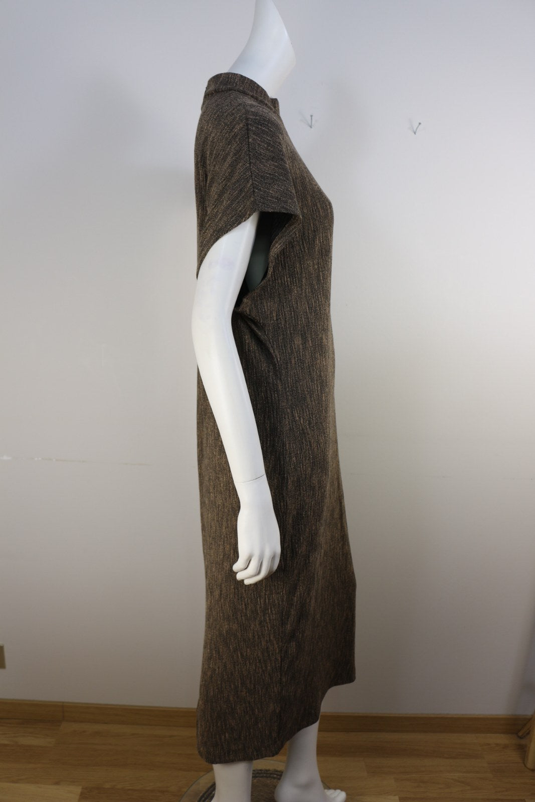 Robe Zara marron chiné vue de profil, manches amples – Frippin'Dealz