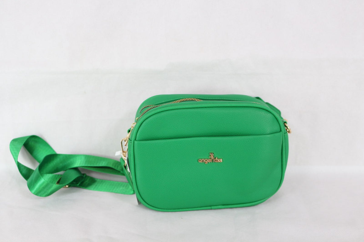 Face avant du sac Angel Kiss vert avec poche plaquée et logo doré – Frippin'Dealz