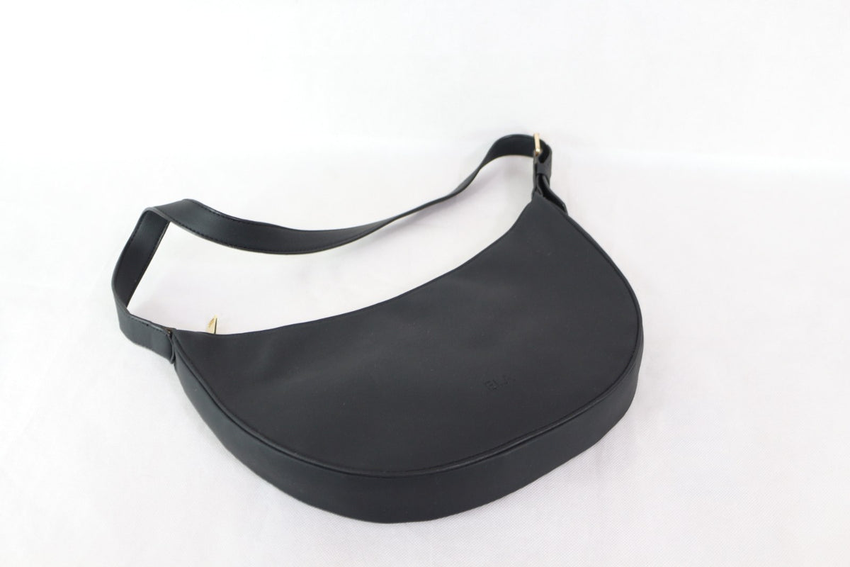 Sac Ela noir vu en perspective avec bandoulière et tranche – Frippin'Dealz