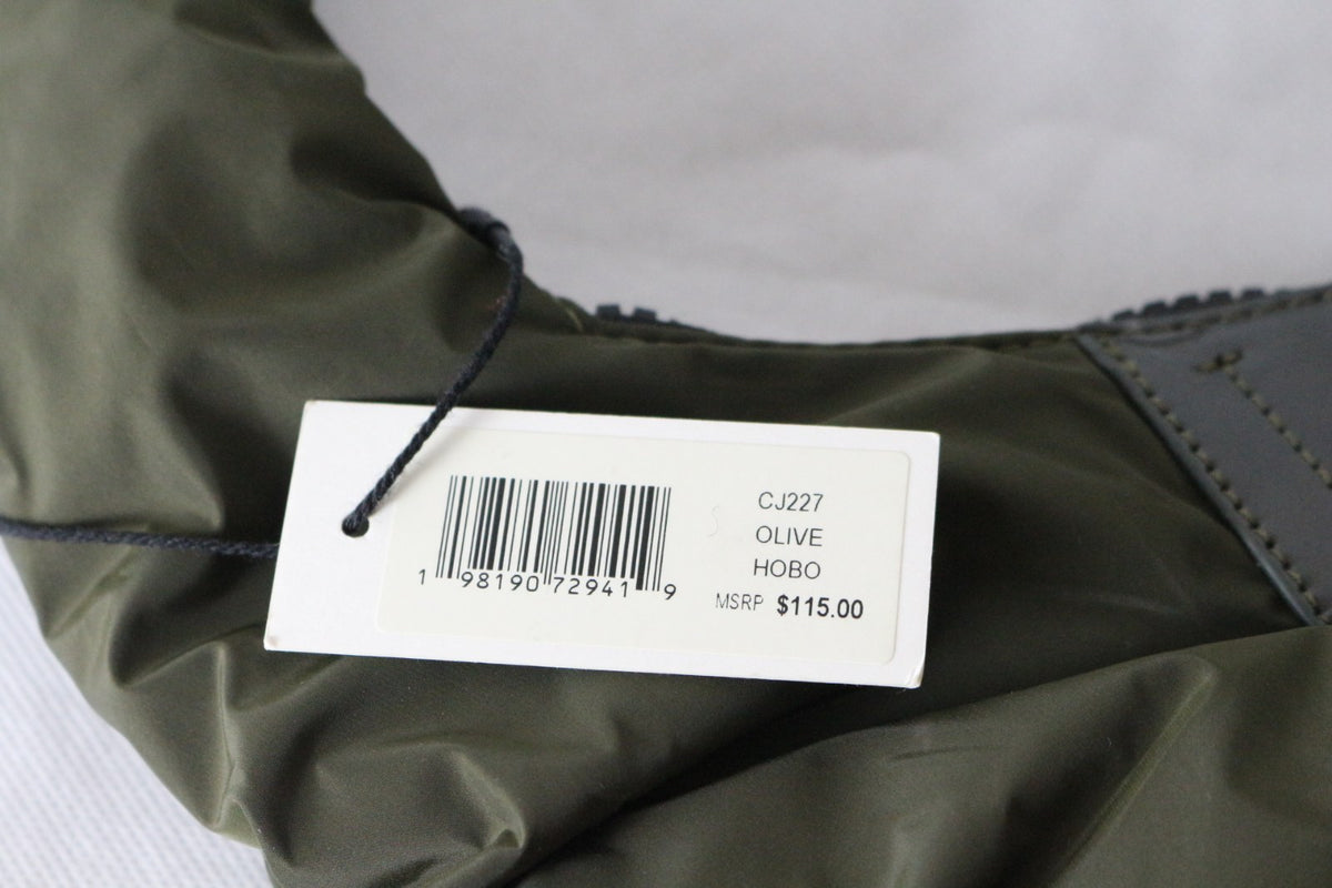 Étiquette du sac hobo Cejon référence CJ227 couleur olive avec code-barres – Frippin'Dealz