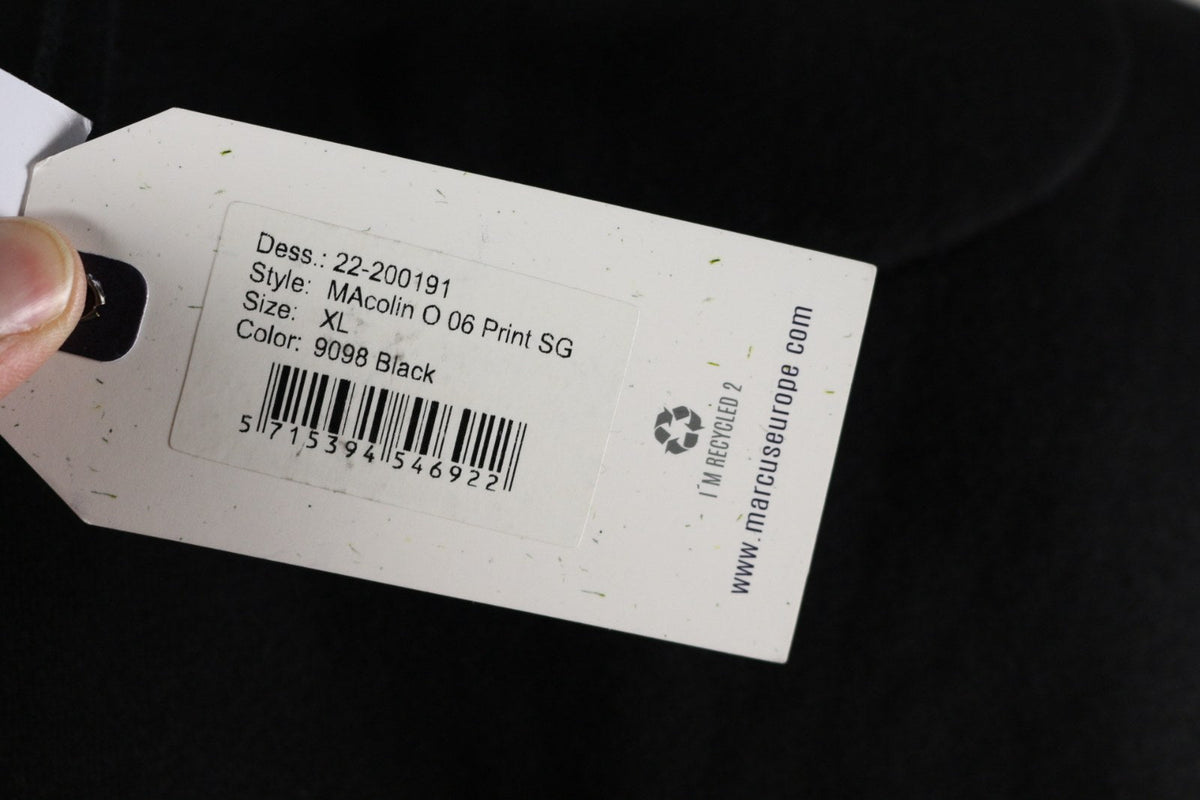 Étiquette de référence MAcolin O 06 Print SG, couleur noir, taille XL – Frippin'Dealz
