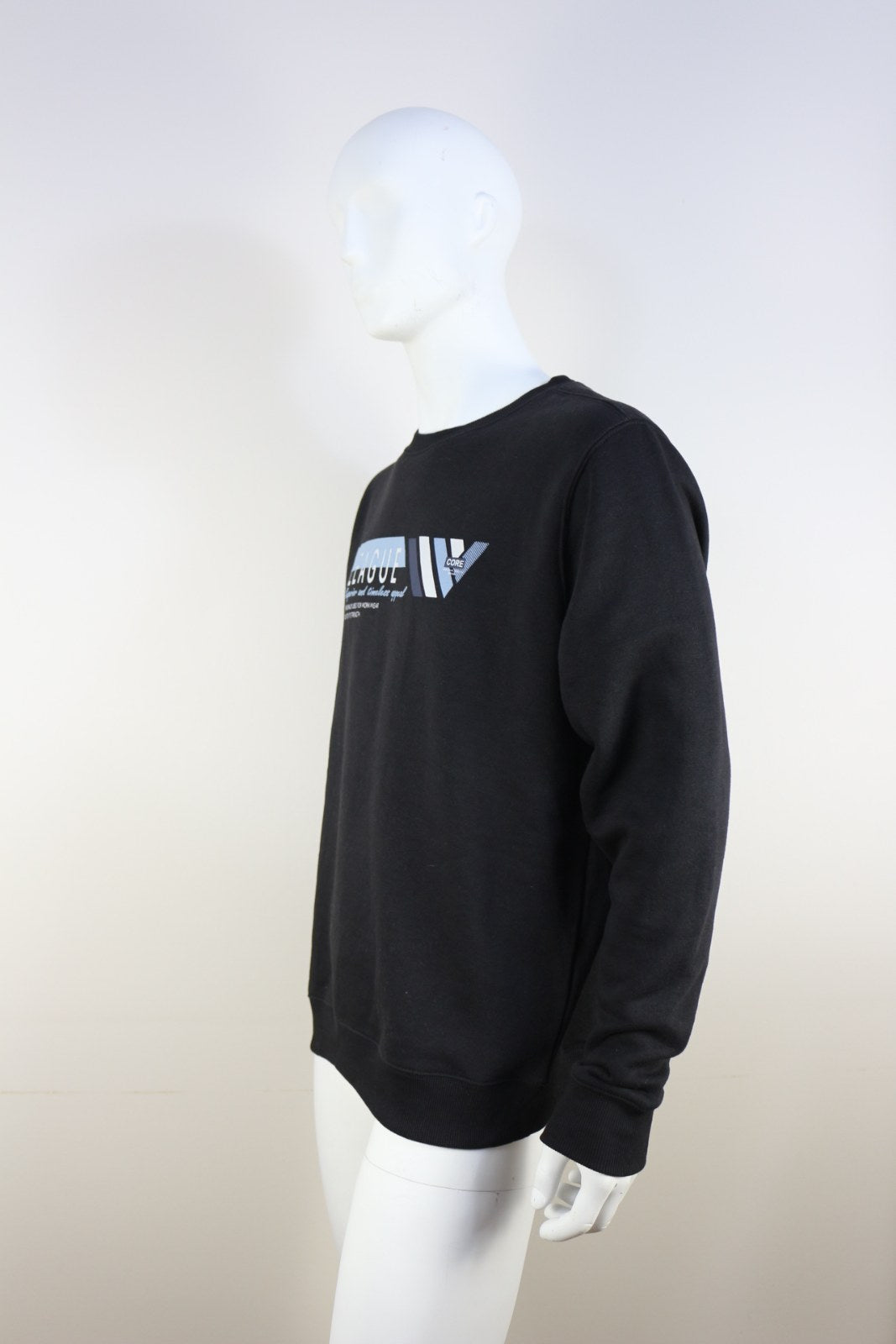 Sweat-shirt Marcus noir vue de trois quarts avec imprimé League – Frippin'Dealz