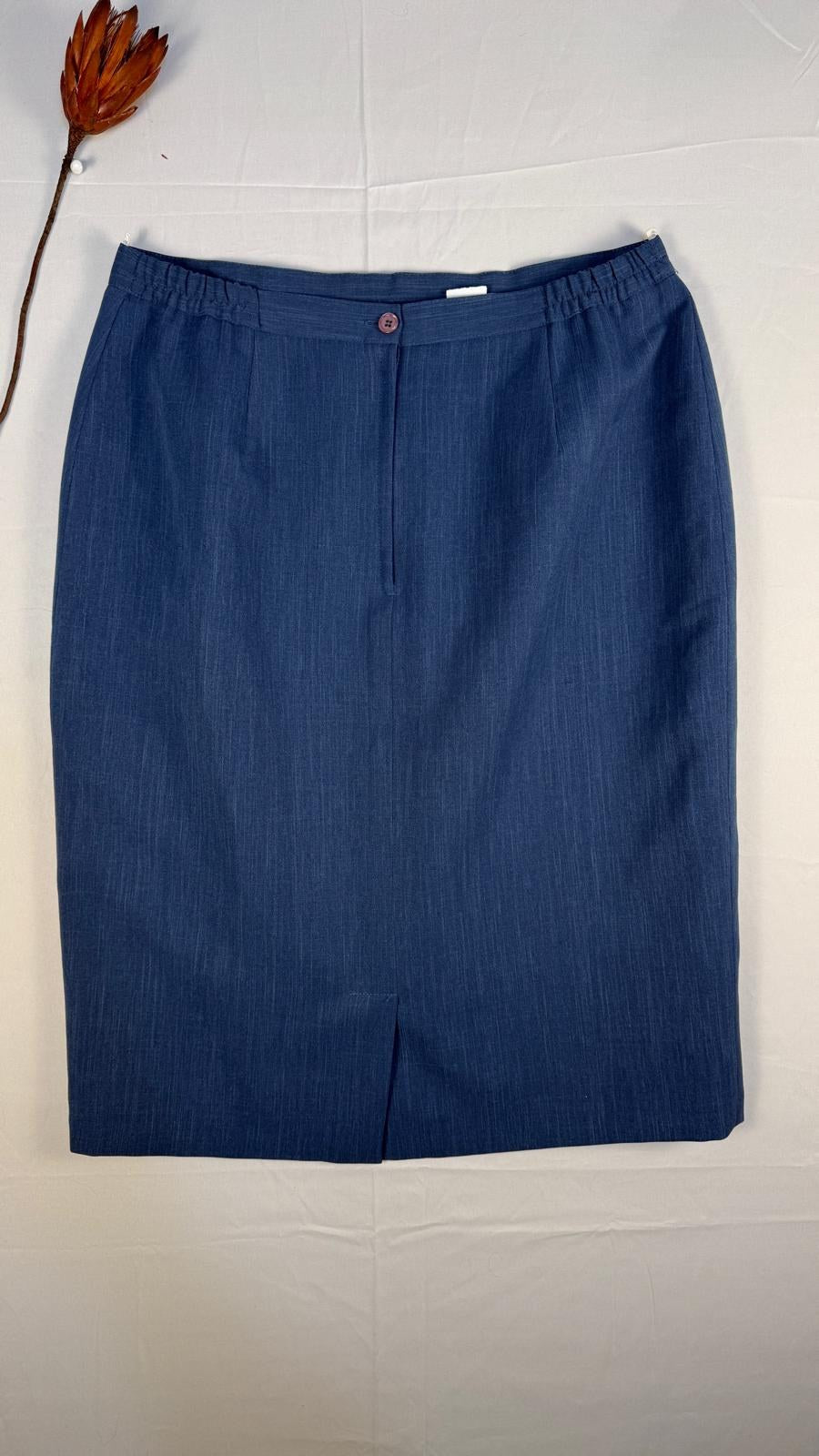 Jupe droite Paul Matis bleu chiné avec fermeture au dos et fente, à plat – Frippin'Dealz