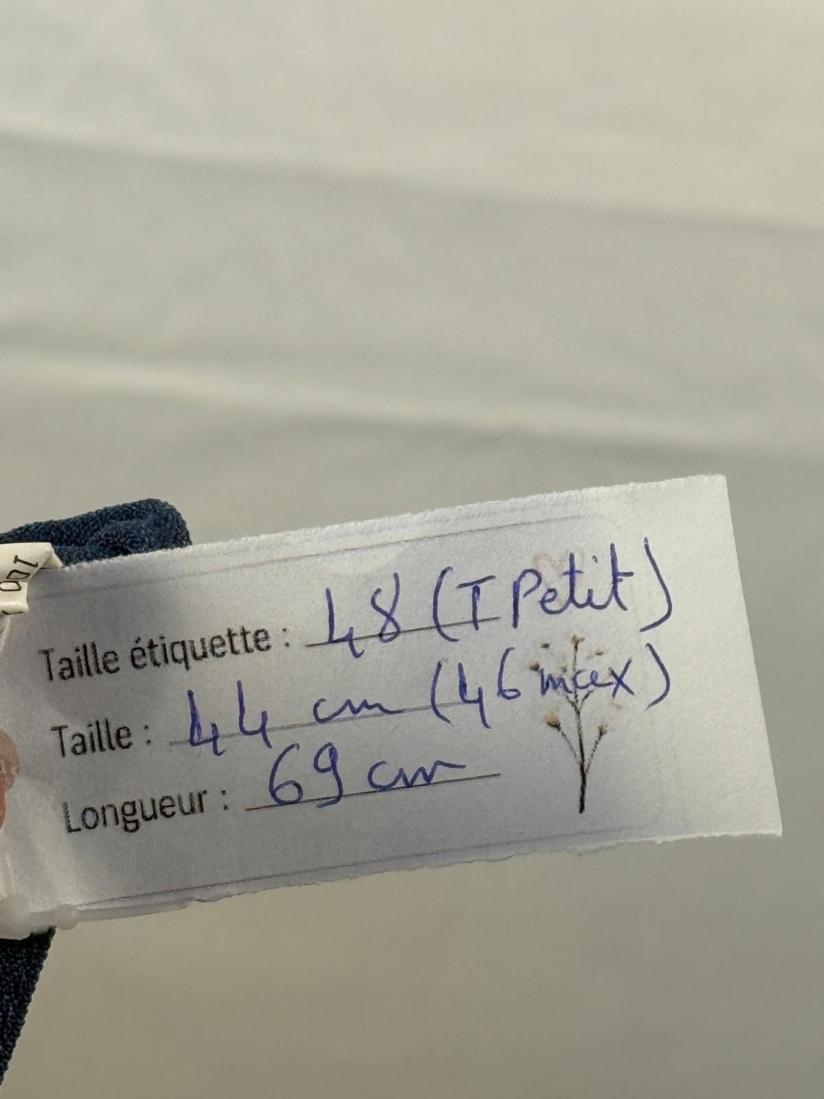 Étiquette de mesures manuscrite de la jupe du tailleur Paul Matis, taille et longueur – Frippin'Dealz