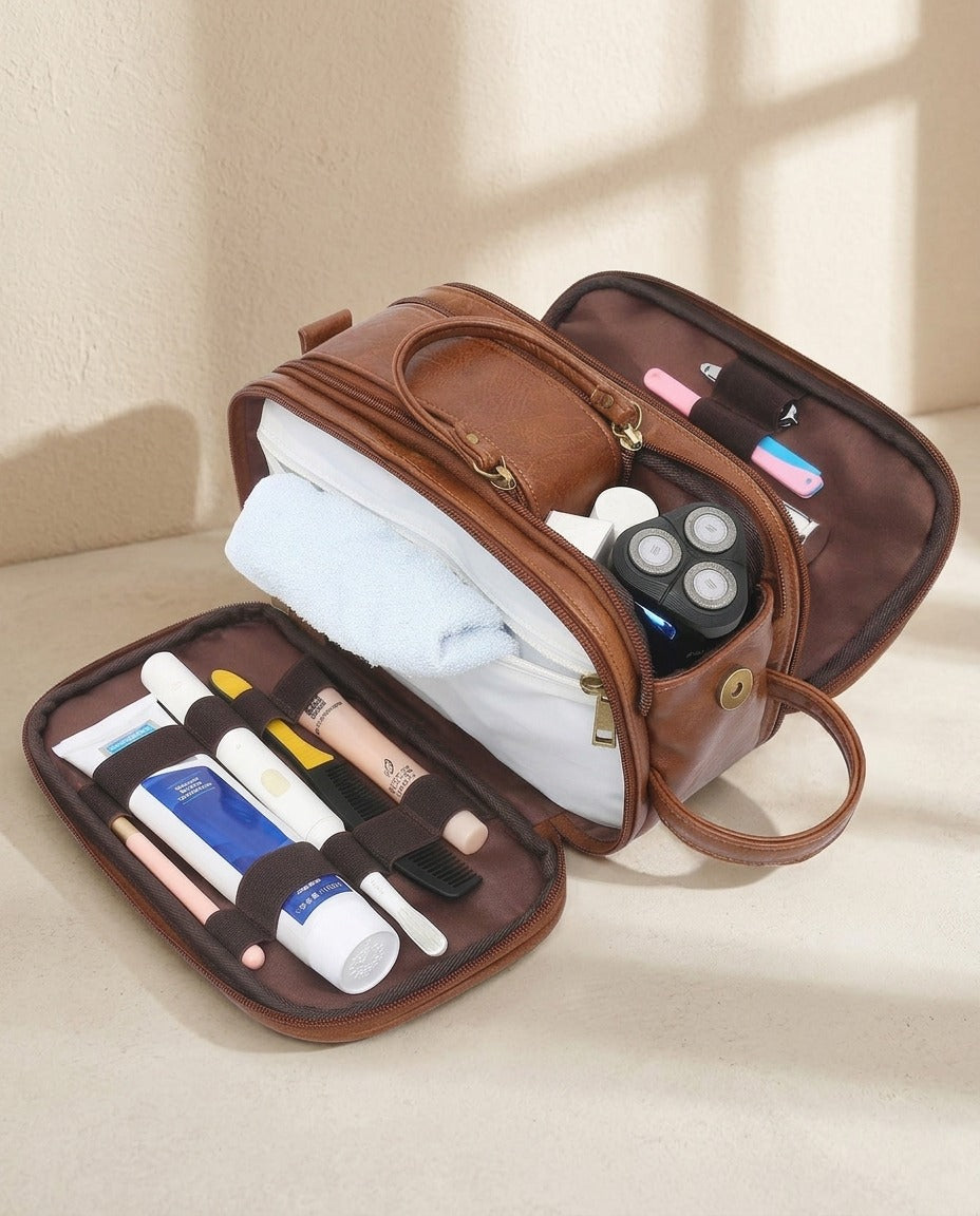 Trousse de toilette homme simili cuir – photo 1 – Frippin'Dealz – photo retouchée par IA